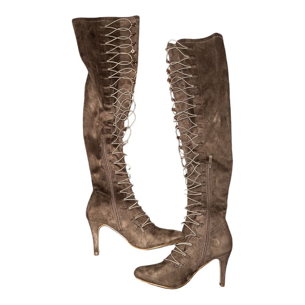 Women's Boots Size 6 Brown